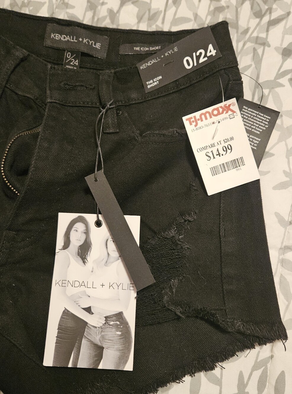 Kendall & Kylie Black High-Rise Distressed Short Jeans